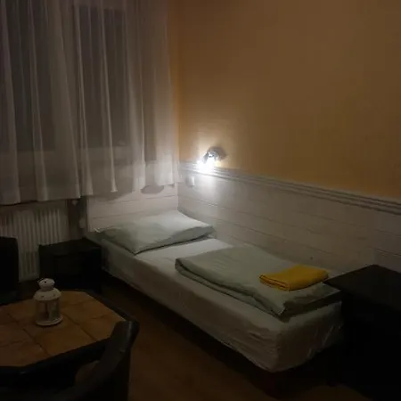 民宿 Pod Orzechem W Zaniemyslu *