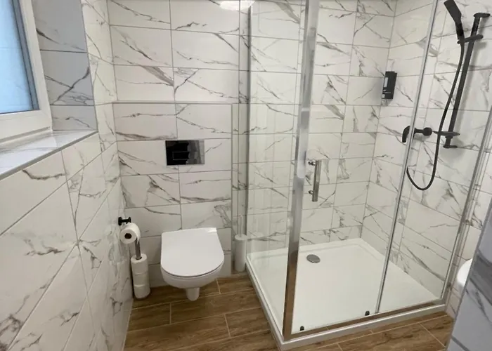 Pod Orzechem W Zaniemyslu *