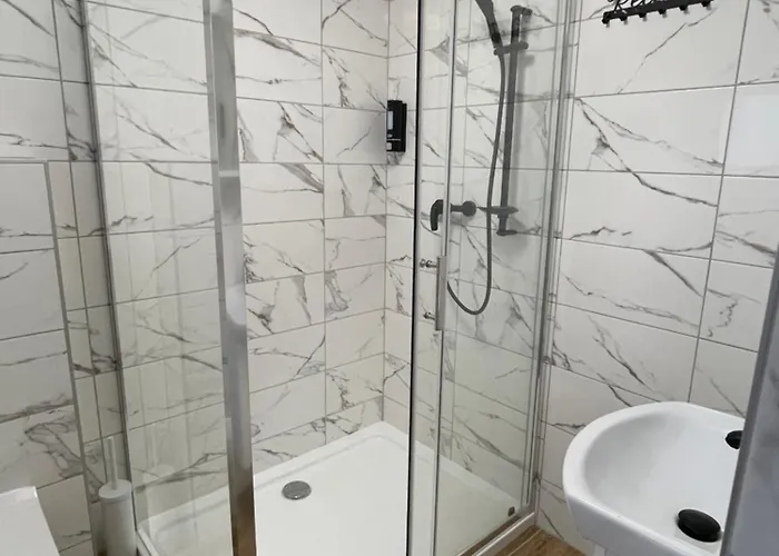 Homestay Pod Orzechem W Zaniemyslu Zaniemysl