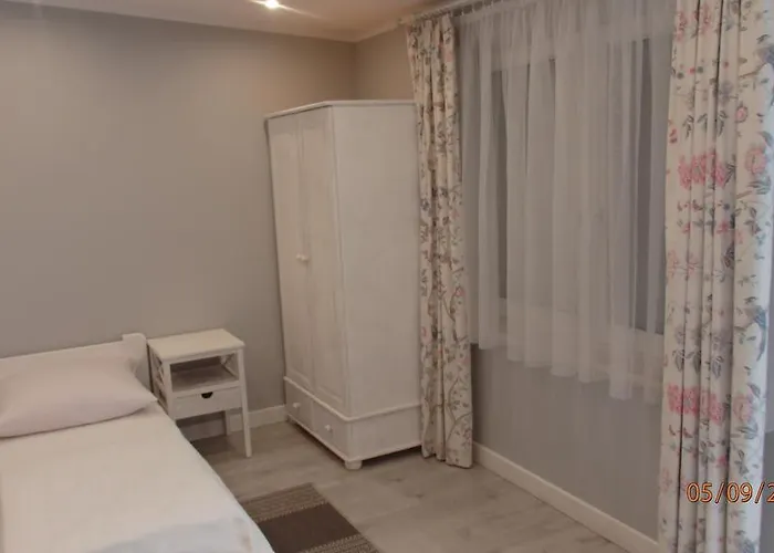 Homestay Pod Orzechem W Zaniemyslu